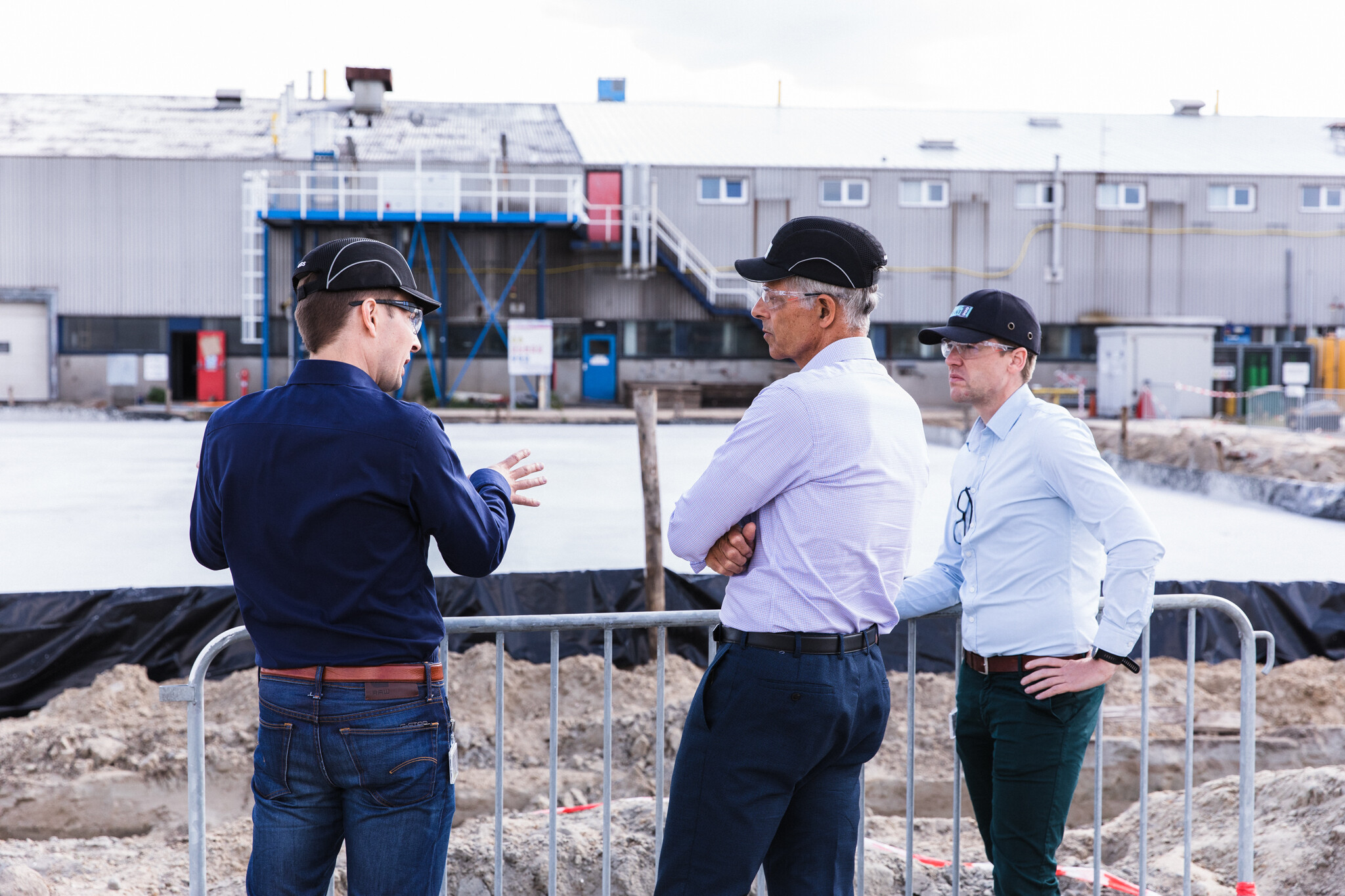 Joeri and Sander at the plant site of Pryme